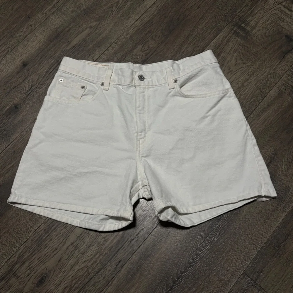 Levis Denim Shorts Women 11‎ White Good Vintage High Waisted 100% Cotton 4015